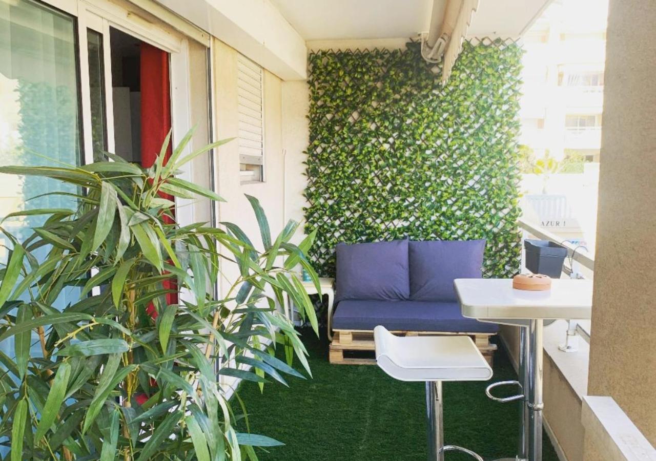Amour Azur Appartement Pour 2 Avec Jacuzzi Et Terrasse A 2 Minutes De La Mer Vallauris Exteriér fotografie