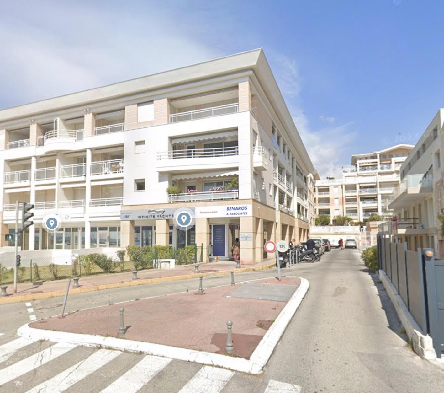 Amour Azur Appartement Pour 2 Avec Jacuzzi Et Terrasse A 2 Minutes De La Mer Vallauris Exteriér fotografie